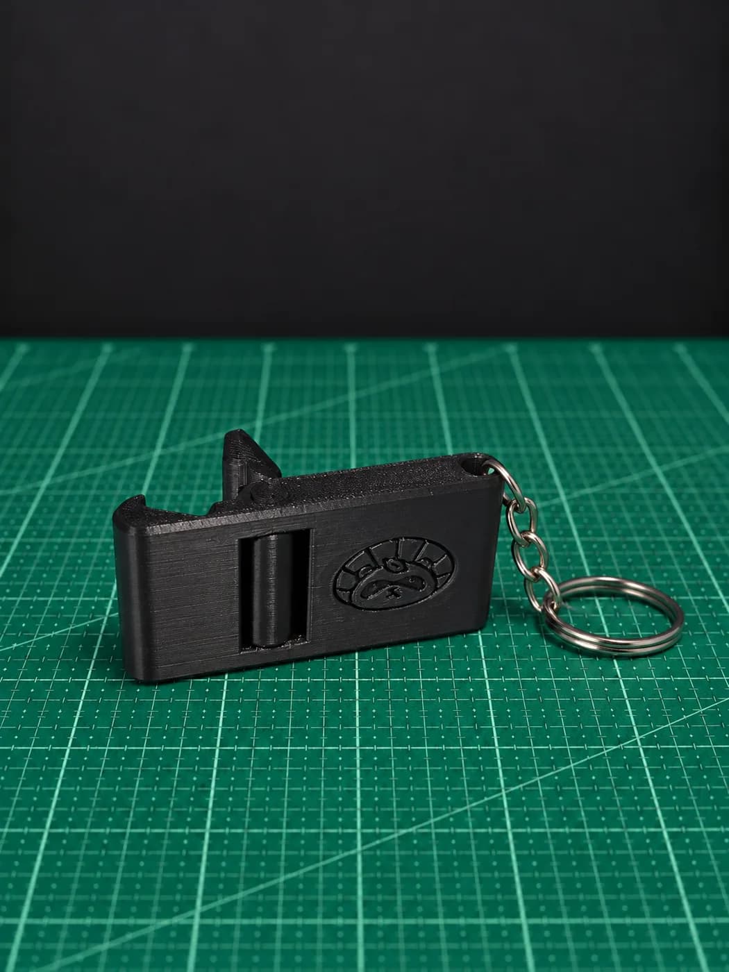 Chaveiro Suporte de Celular Tanuki